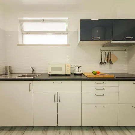 A25 - Studio Rocha Mar Apartment