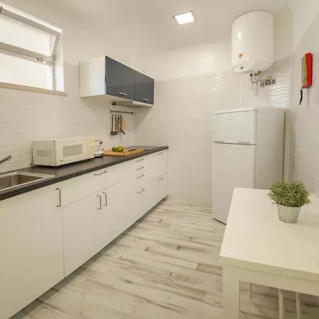 Apartment A25 - Studio Rocha Mar